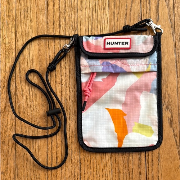 Hunter Handbags - Hunter Colorful Crossbody Pouch